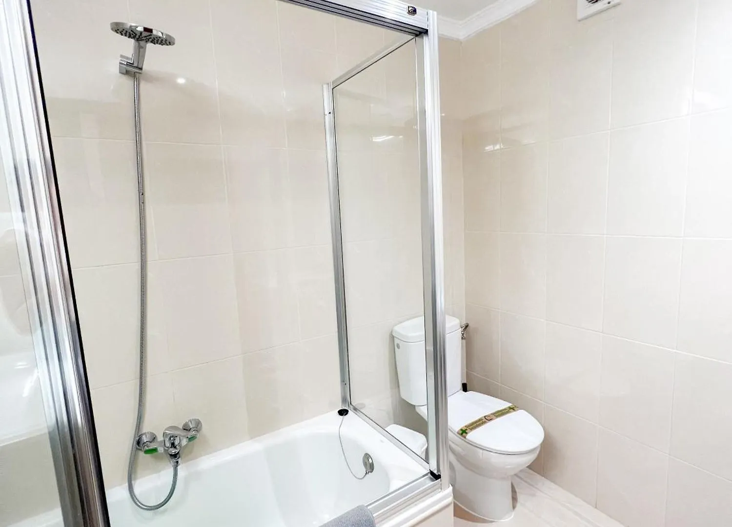 Cozy Flat With Sea Views La Torre Apartment Torremolinos Spain
